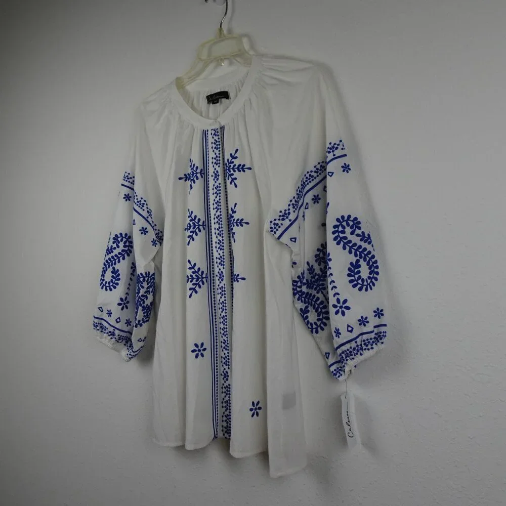 Calessa Embroidered Tunic Top Women's Size M White Blue Loose Fit Boho Peasant - Picture 4 of 11